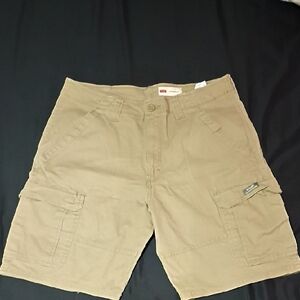 Wrangler Men's Tan Cargo Shorts - Classic Utility